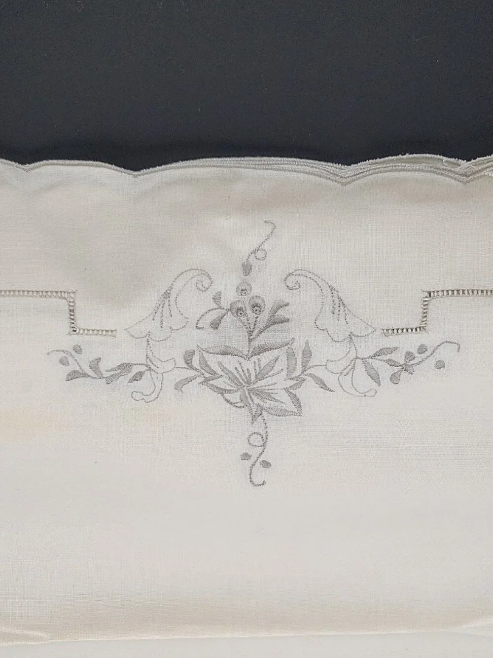8 Piece Linen/ Cotton 8 Tea Towels And 8 Napkins. Embroidered, Dining Table VTG